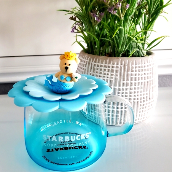Starbucks Blue Ombre Cup w/Mermaid Lid